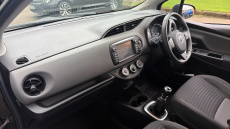 Toyota Yaris 1.5 VVT-i Icon Tech 5dr Petrol Hatchback